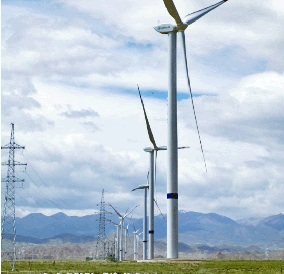 一路向西 零距離走近中國最大單體風電場！